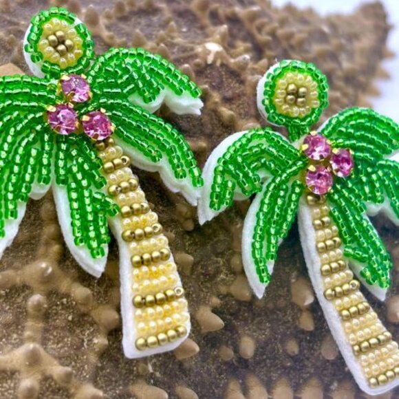 Fun Tropical Seed Bead Hand Beaded Palm Tree Rhinestone Coconuts Dangle Earrings - Picture 2 of 3